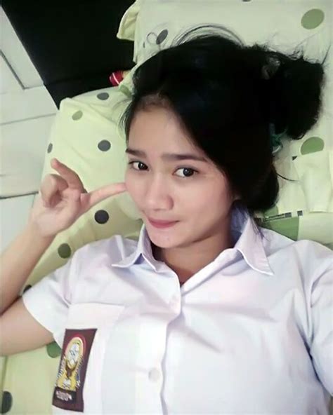 Bokep Indo Ngewe Smp Cantik Keenakan Banget